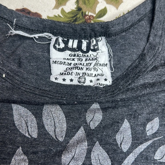 Sure tree pose cap sleeve graphic tee grey size M - Picture 3 of 5